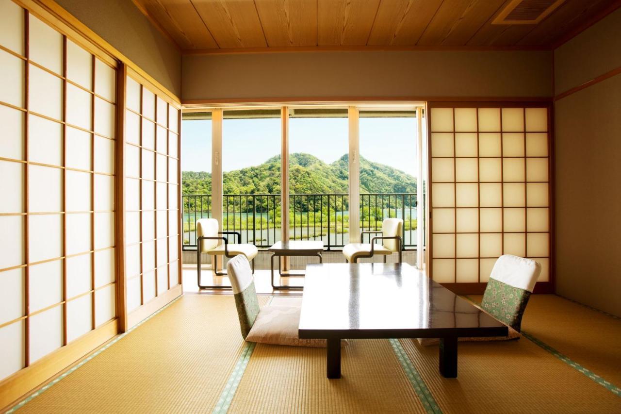 Oyado Seri Toyooka (Hyogo) Exterior foto